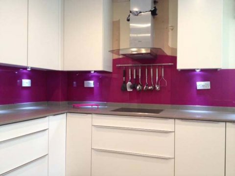 made to measure glass splashbacks for kitchens