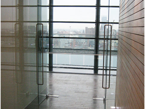 glass partitions for offices