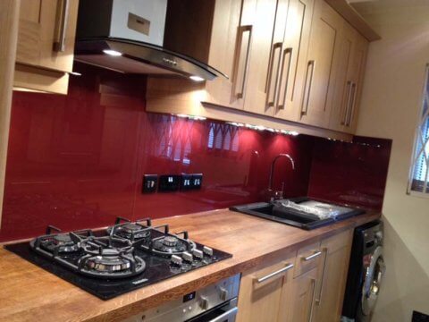 clear splashbacks for kitchens