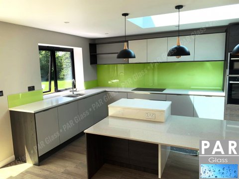 glass splashbacks price