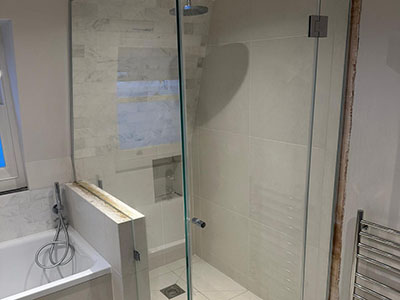 frameless glass shower enclosures