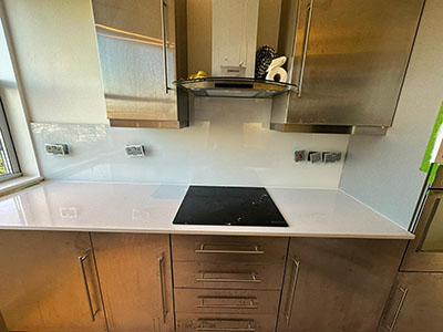 kitchen glass splashbacks